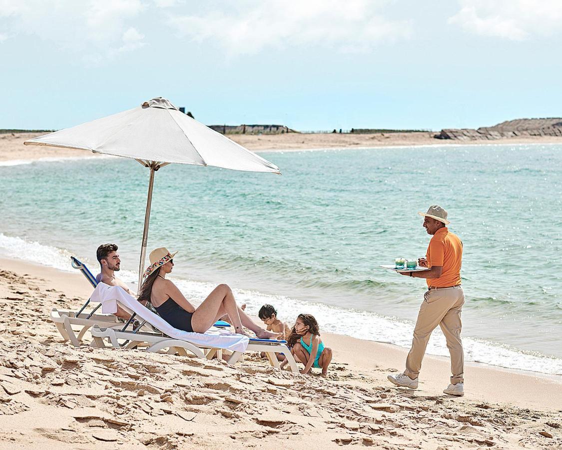 Four Seasons Hotel Alexandria At San Stefano Zewnętrze zdjęcie Beach at the Hilton Salalah Resort