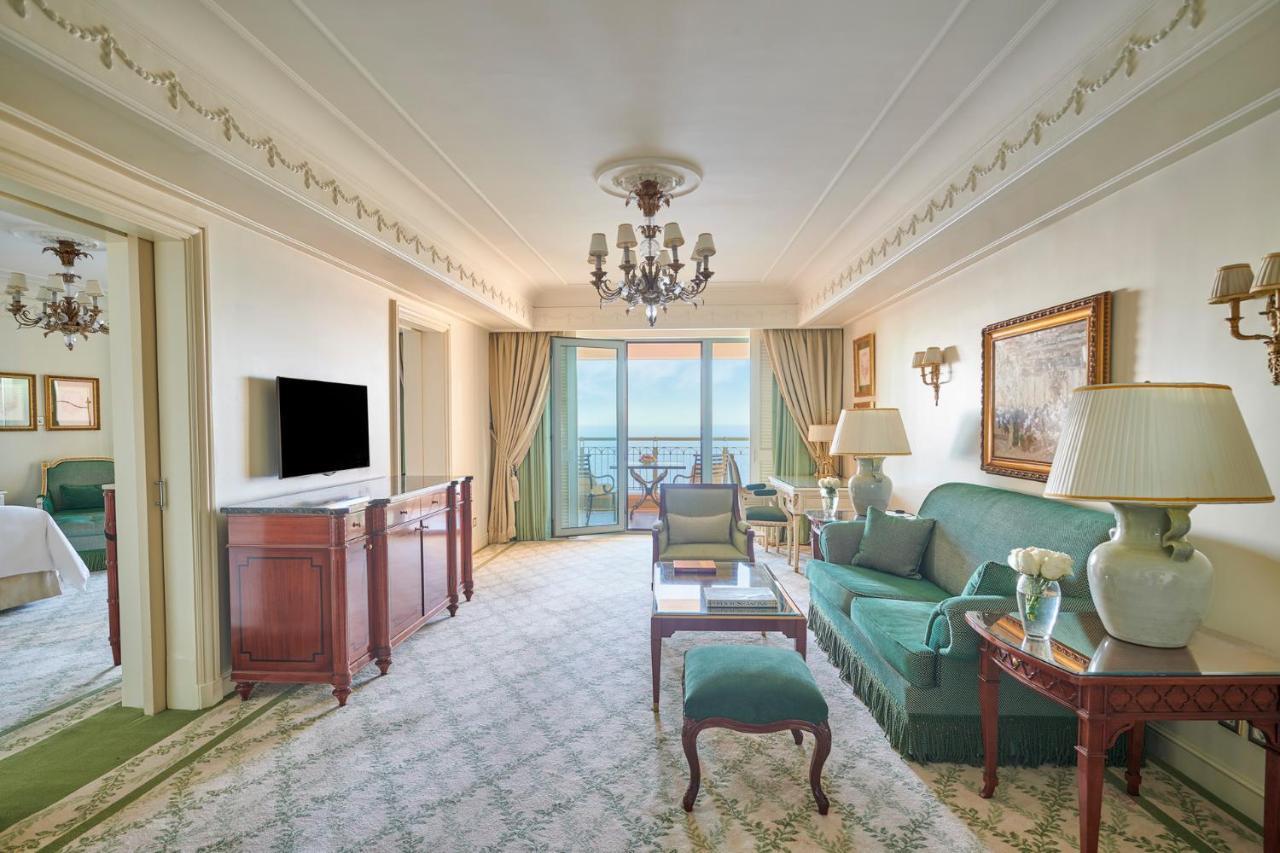 Four Seasons Hotel Alexandria At San Stefano Zewnętrze zdjęcie A suite at the Jumeirah Atlantis