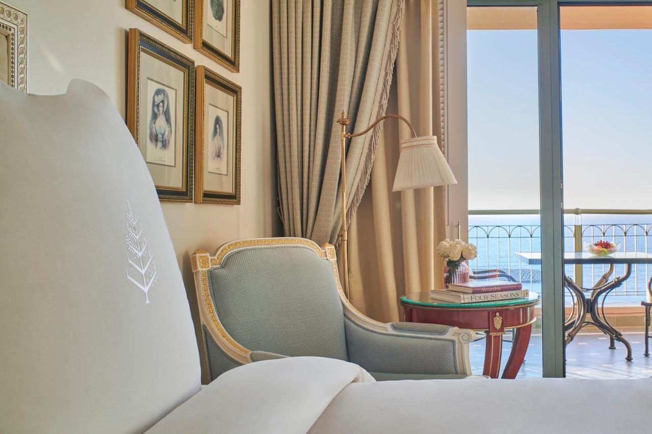Four Seasons Hotel Alexandria At San Stefano Zewnętrze zdjęcie A room at the hotel