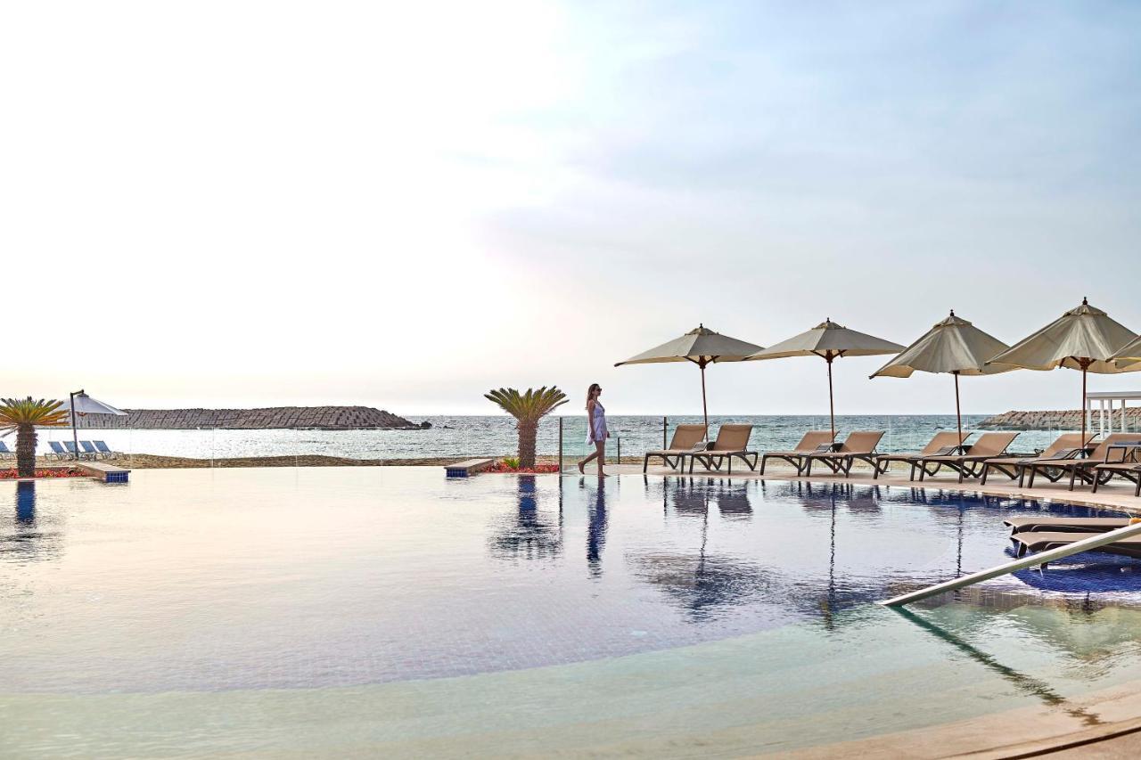 Four Seasons Hotel Alexandria At San Stefano Zewnętrze zdjęcie Infinity pool at the Dead Sea